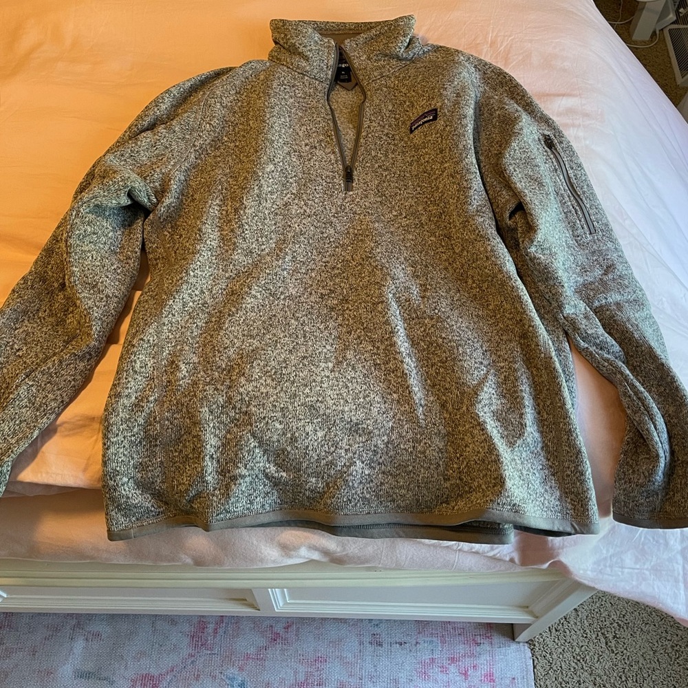 BARELY WORN Patagonia Better Sweater